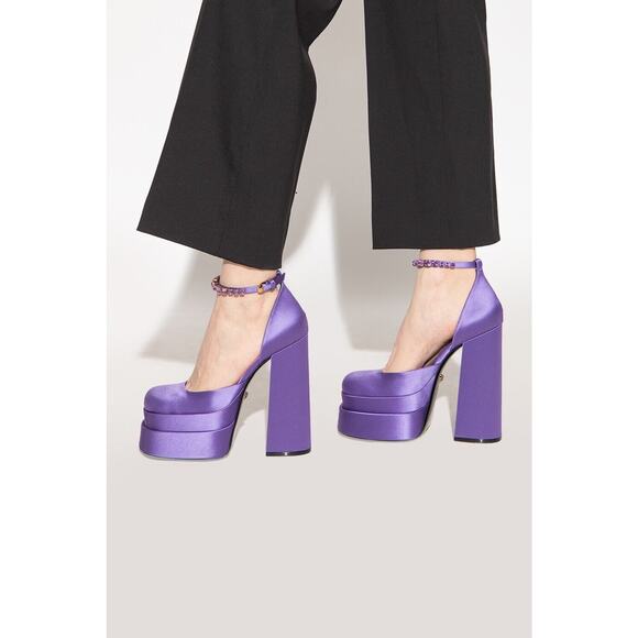 Versace Aevitas IT 38 US 8 Platform Purple Orchid Satin Pump Crystal NWB $1,575 - Picture 4 of 14